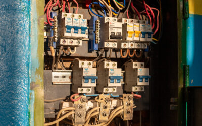 Outlets Not Working But Breaker Fine? Winnipeg Troubleshooting Guide